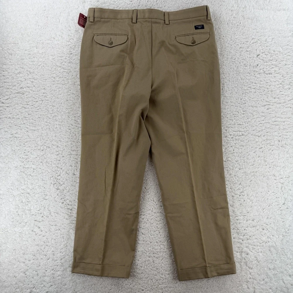 Dockers Khaki Pants Mens 38x29 Beige‎ Relaxed Fit Pleated Cuffed Elastic NWT